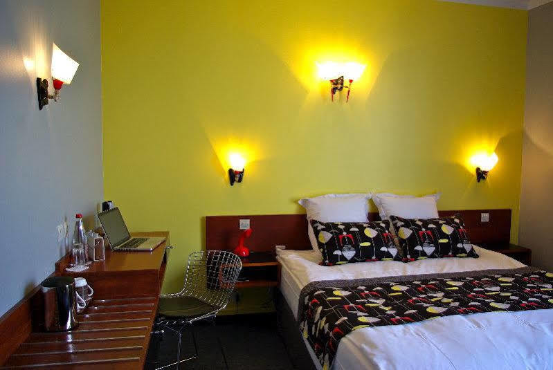Hotel Le Marly Le Havre Exteriör bild